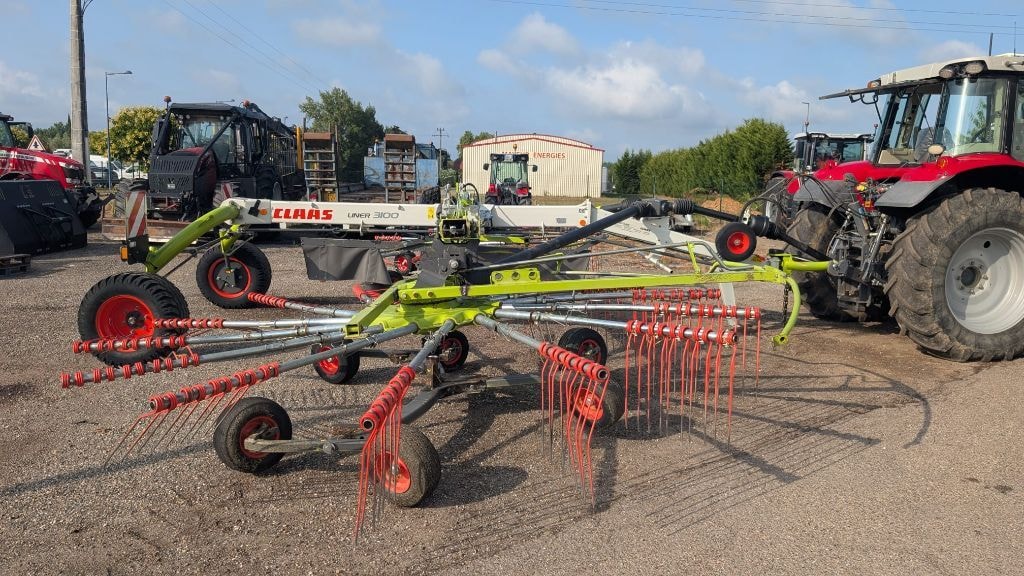 Andaineur CLAAS Liner 3100 - photo slide 9