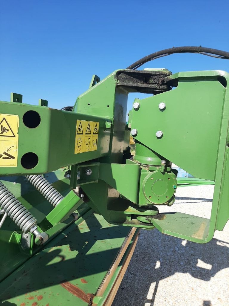 Faucheuse KRONE Easy Cut 3210 - photo slide 11