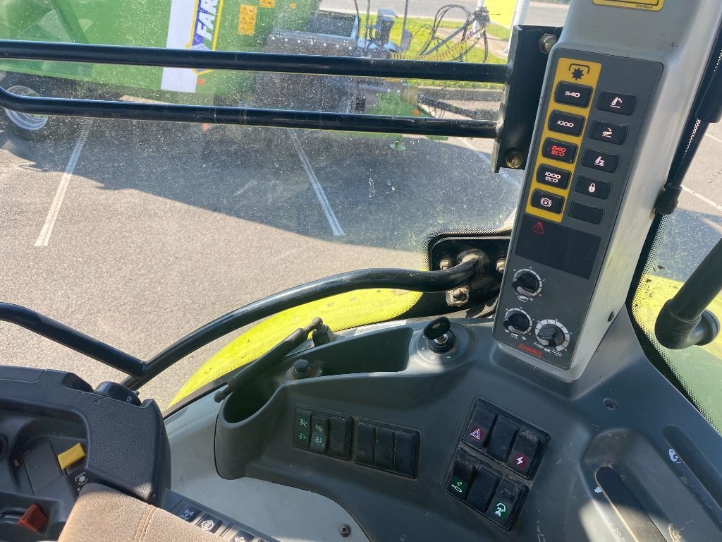 Tracteur CLAAS ARION 530 CEBIS - photo slide 11