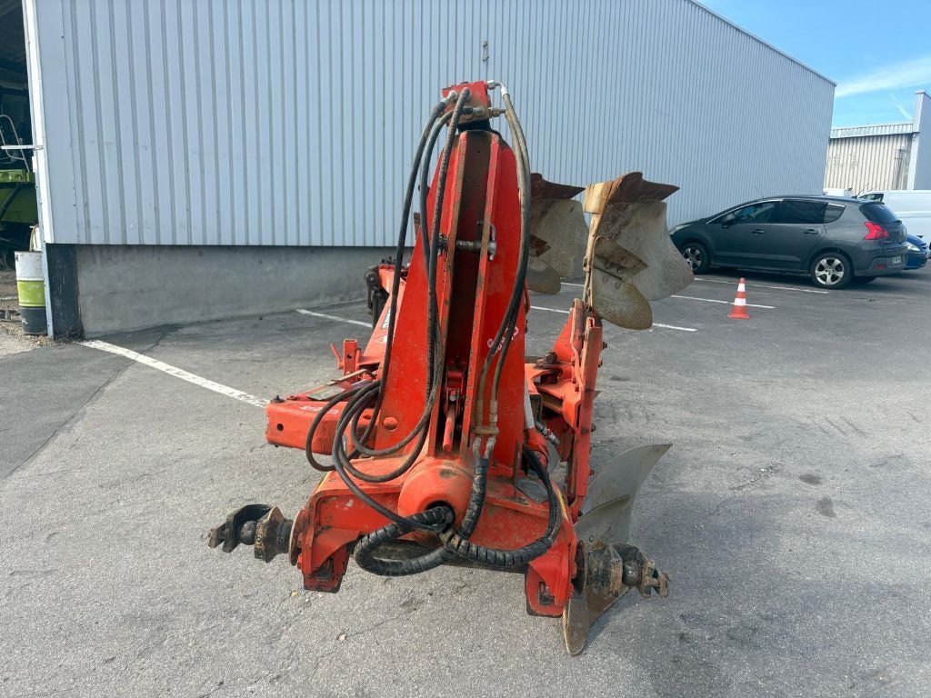 Charrue KUHN Vari master 123 - photo slide 2