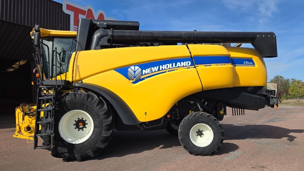Moissonneuse NEW HOLLAND CX 6080 FS - photo slide 2