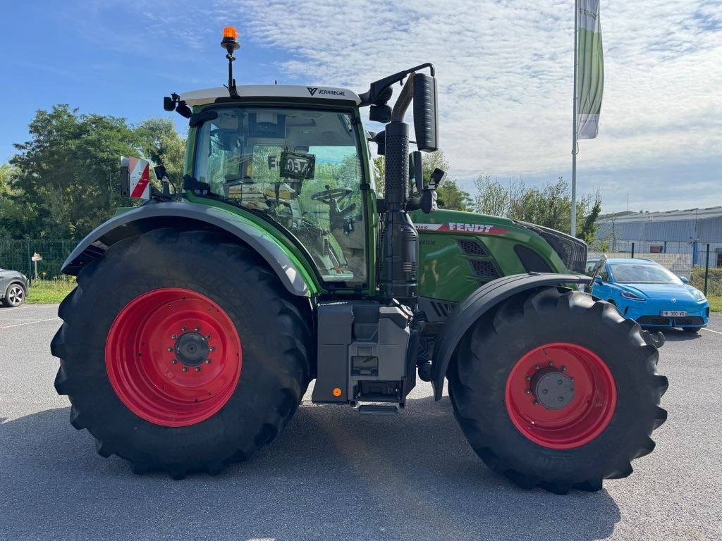 Tracteur FENDT 720 GEN 6 PROFI + S2 - photo slide 5