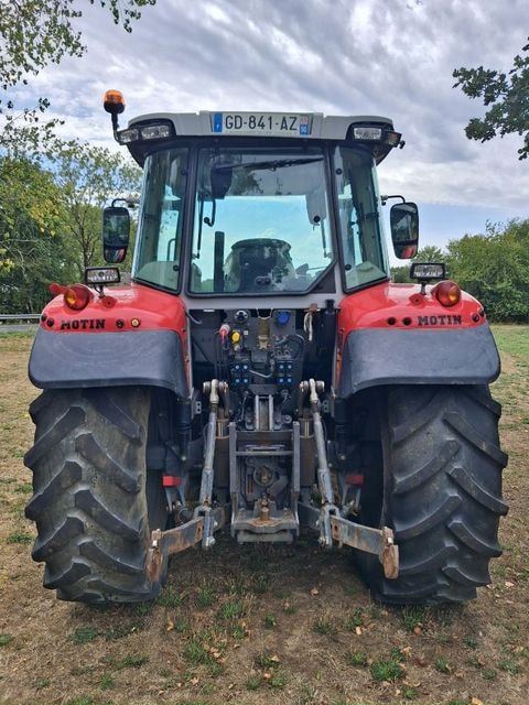Tracteur MASSEY FERGUSON 5S 125 - photo slide 6