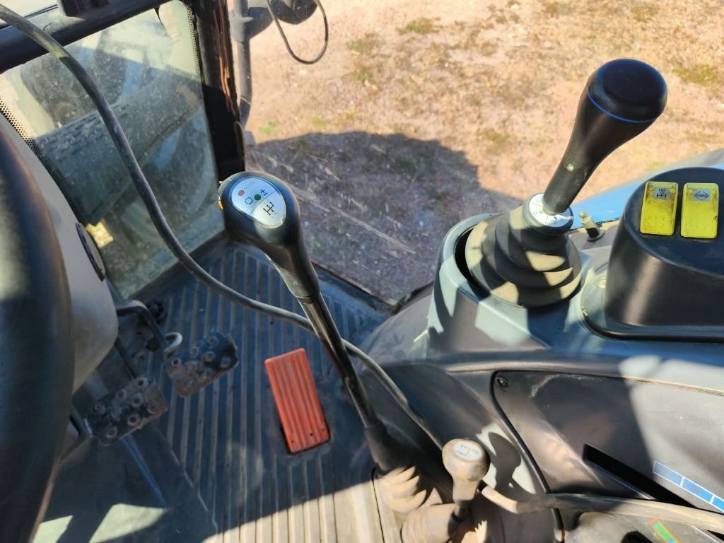 Tracteur LANDINI VISION 95 - photo slide 6