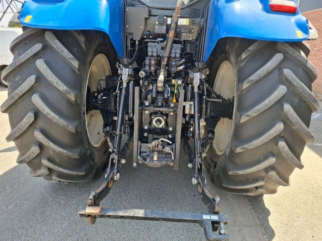 Tracteur NEW HOLLAND T7.245 - photo slide 9