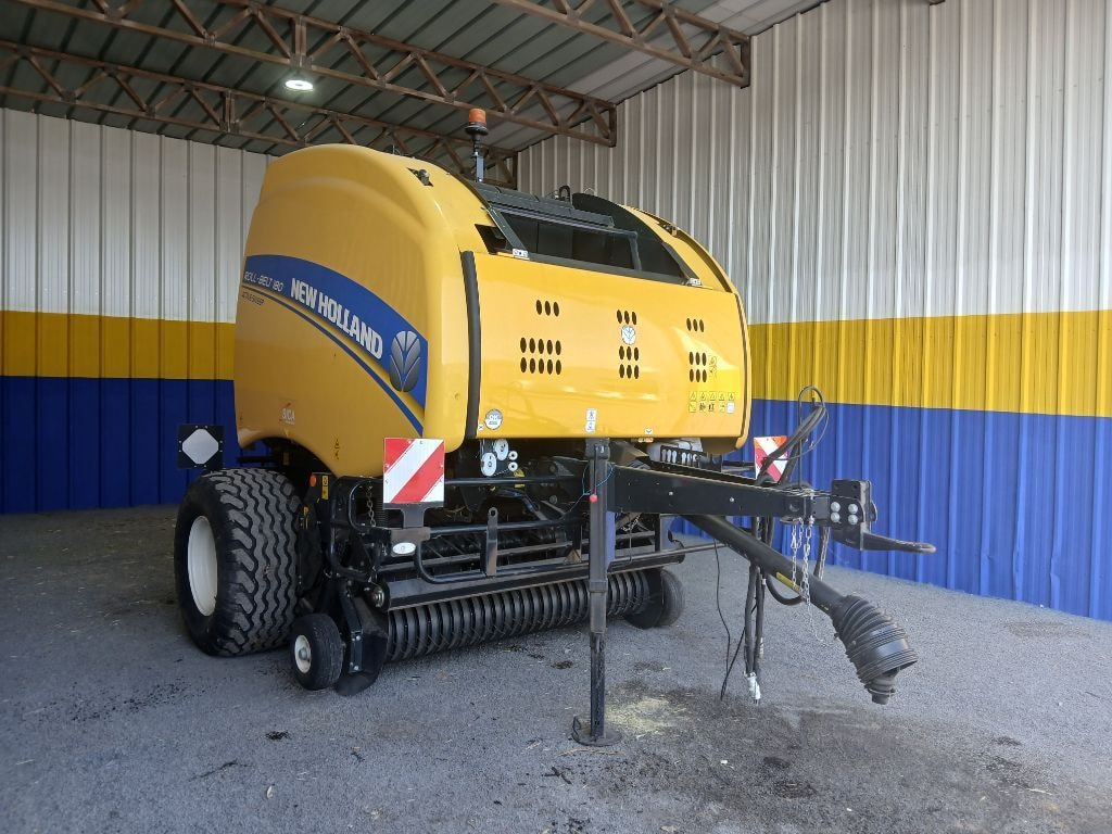 Presse balles rondes NEW HOLLAND Roll Belt 180 Activsweep - photo slide 3
