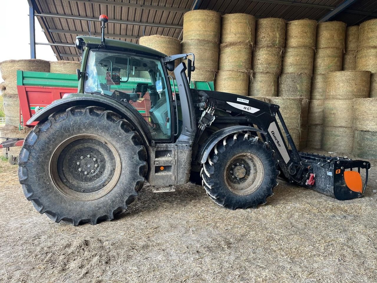 Tracteur VALTRA N 155 UNLIMITED - photo slide 2
