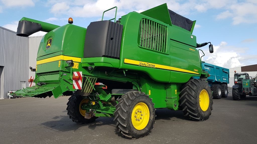 Moissonneuse JOHN DEERE T660 HM 4RM - photo slide 33