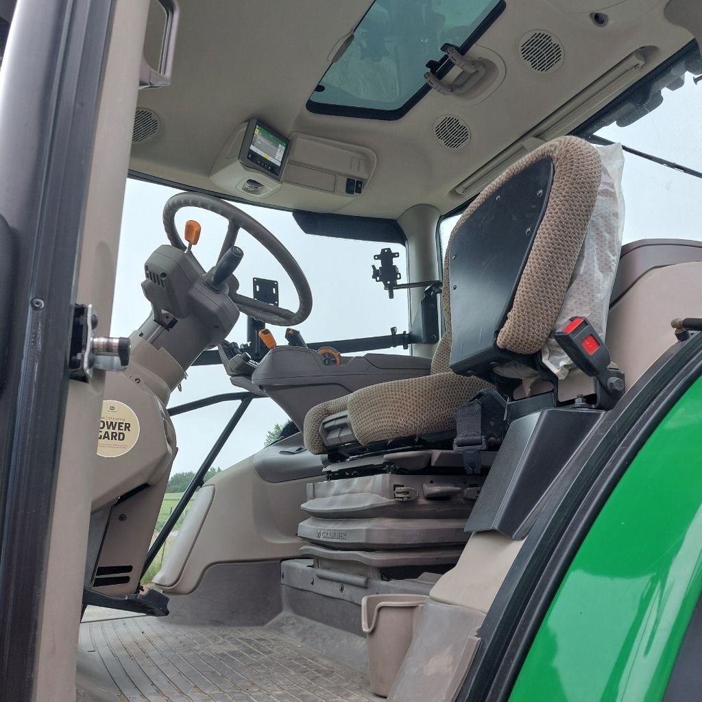 Tracteur JOHN DEERE 6R 155 - photo slide 7