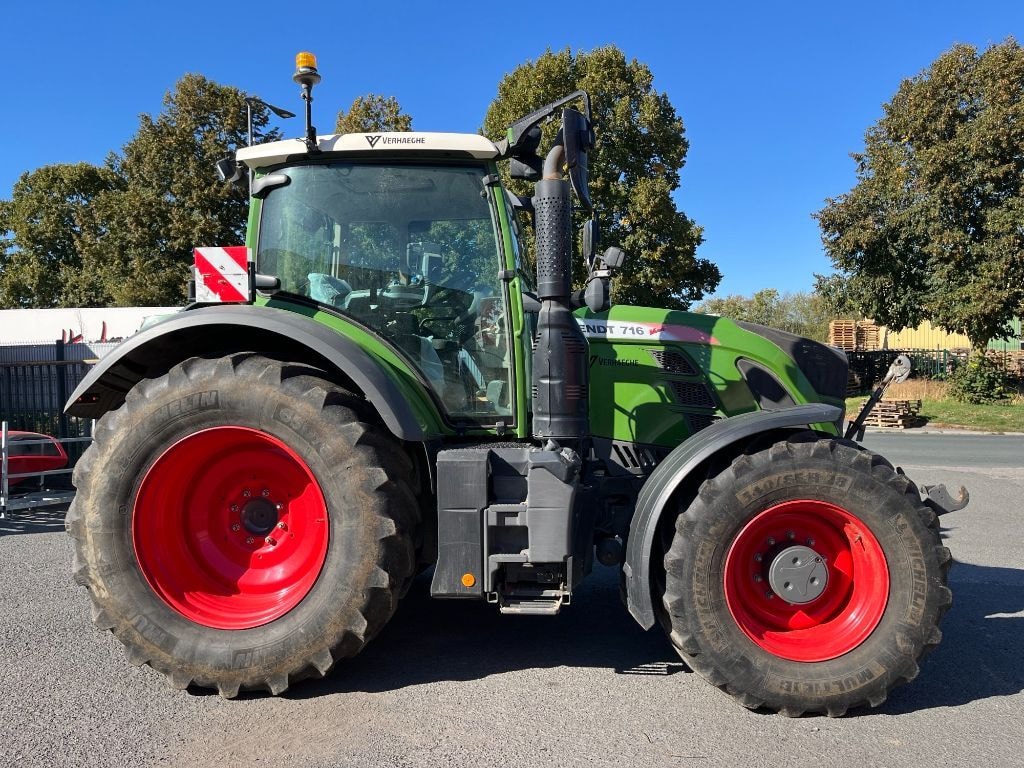Tracteur FENDT 716 VARIO POWER - photo slide 4