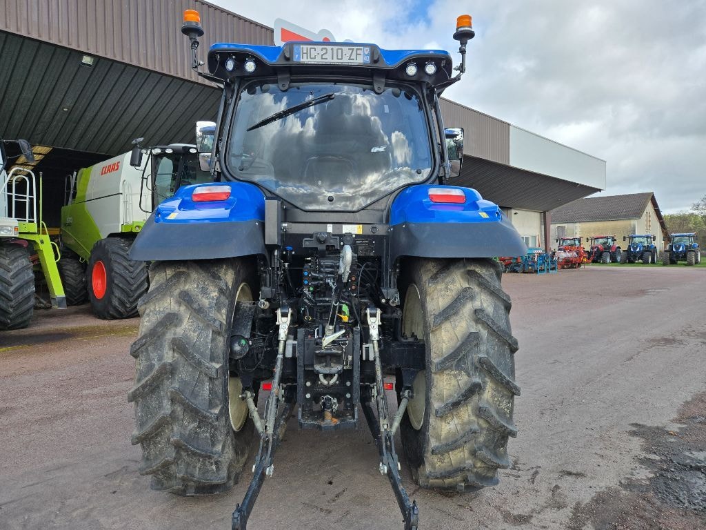 Tracteur NEW HOLLAND T6.145 DC - photo slide 24