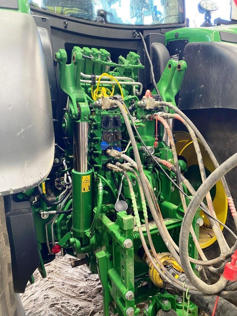 Tracteur JOHN DEERE 6R 175 - photo slide 9