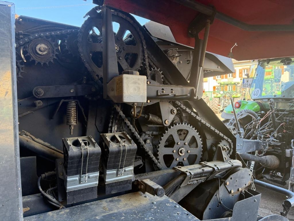 Presse enrubanneuse KUHN Fbp 2135 mk2 - photo slide 8