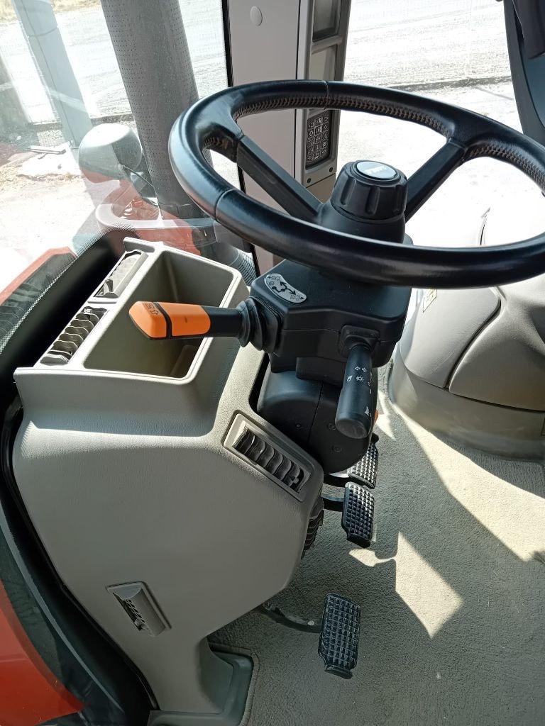 Tracteur CASE IH Optum 250 cvx - photo slide 16