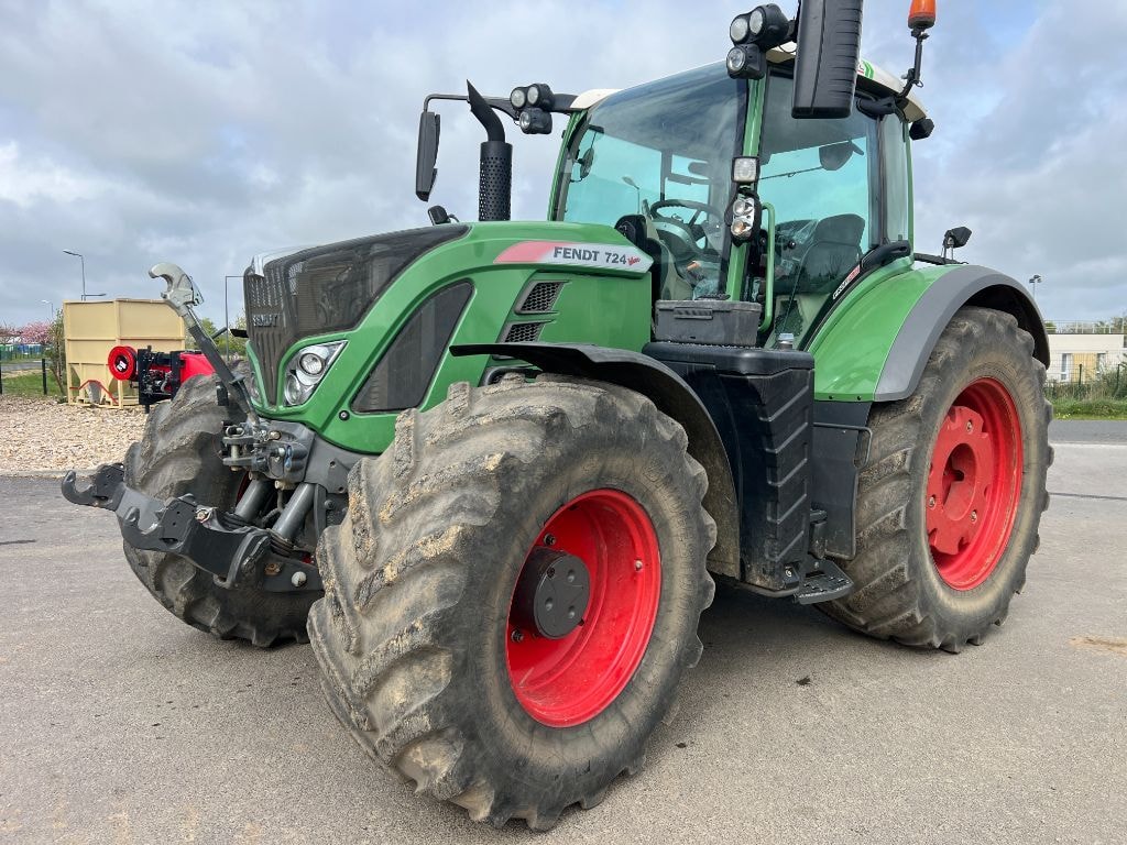 Tracteur FENDT 724 VARIO PROFI + - photo slide 1