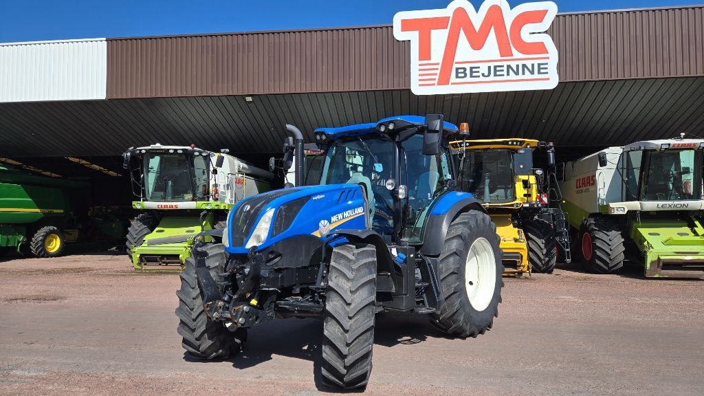 Tracteur NEW HOLLAND T6.145 AC - photo slide 1