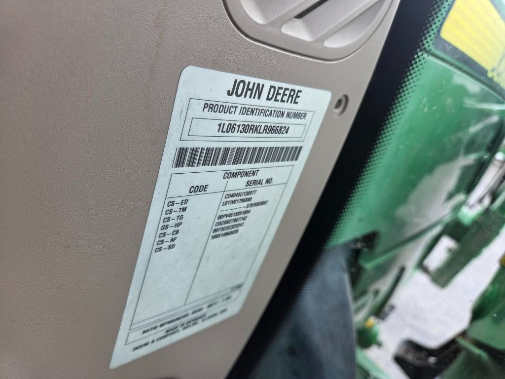 Tracteur chargeur JOHN DEERE 6130R - photo slide 6