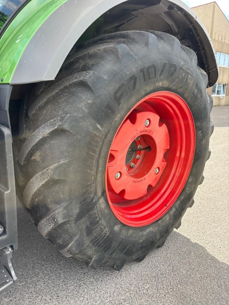 Tracteur FENDT 826 VARIO PROFI + - photo slide 23