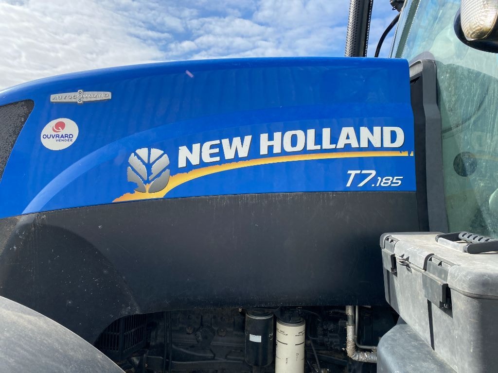 Tracteur NEW HOLLAND T7.185 AC - photo slide 13