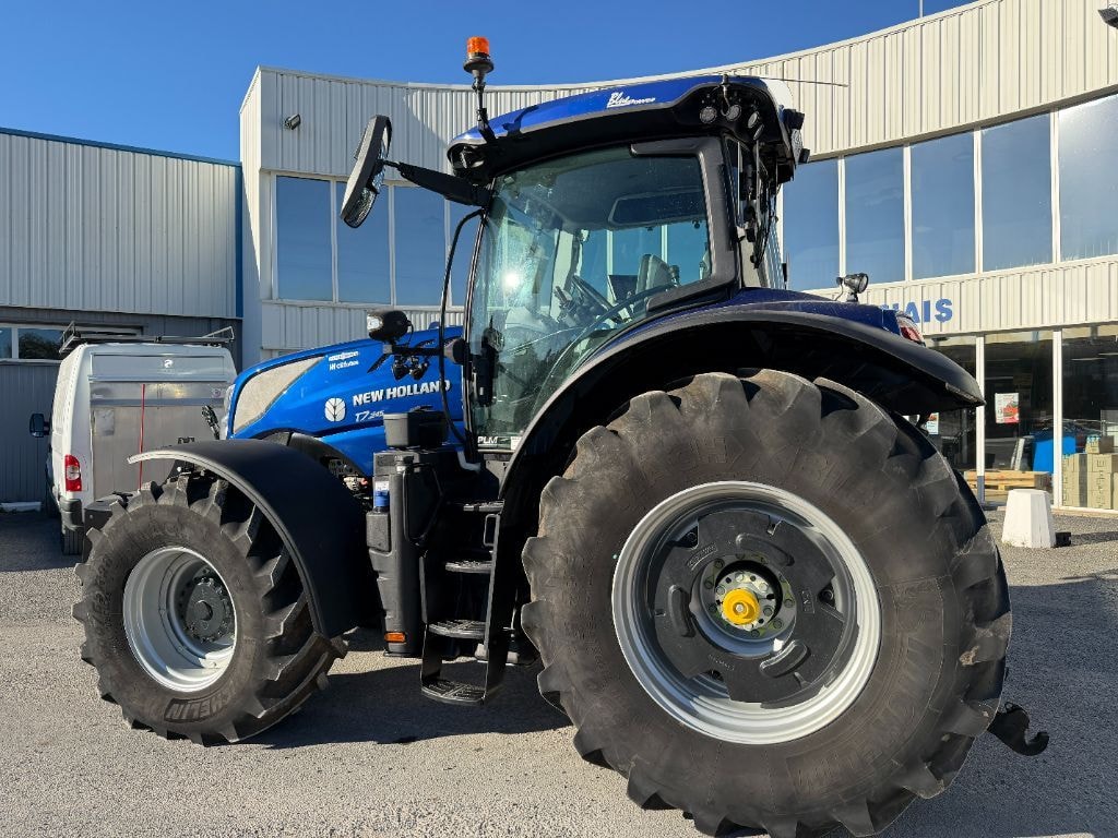 Tracteur NEW HOLLAND T7.245 AC PLMi - photo slide 6