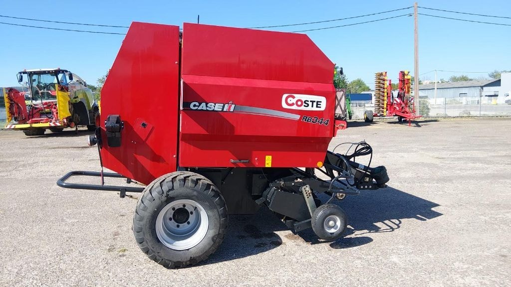 Presse balles rondes CASE IH RB 344 - photo slide 2