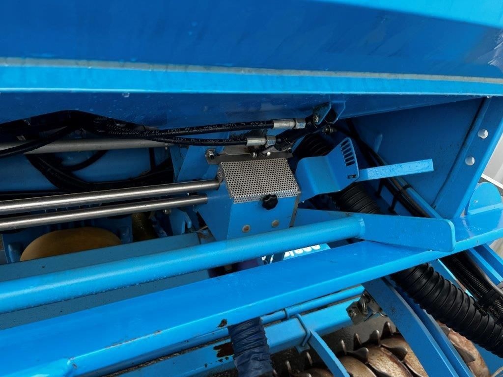 Combine de Semis LEMKEN ZIRKON 10 - photo slide 12