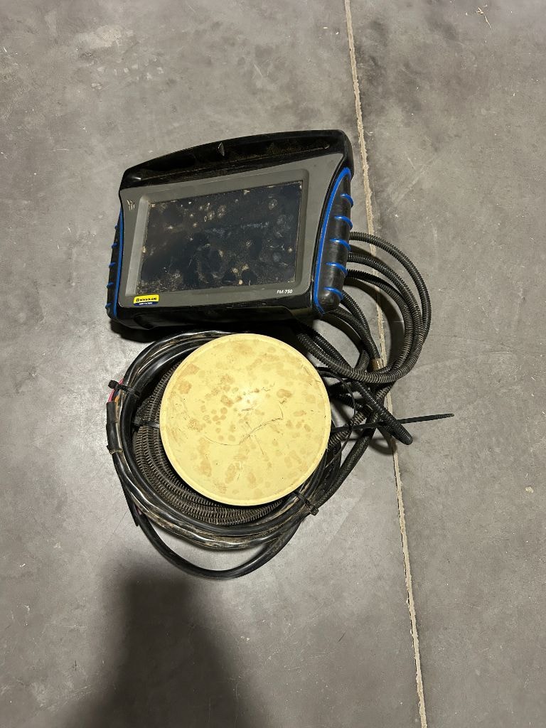 Guidage TRIMBLE AMS - photo slide 1