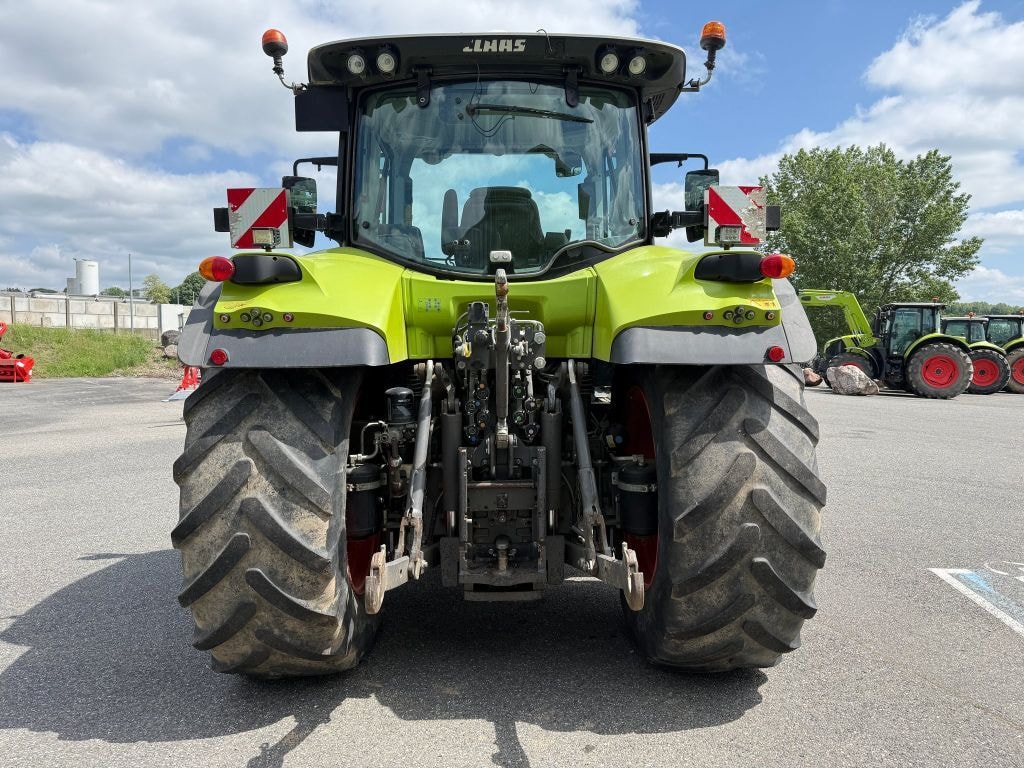 Tracteur CLAAS ARION 630 SUR MESURE - photo slide 4