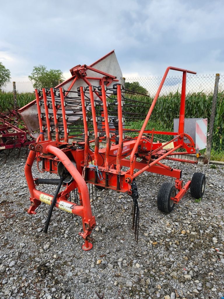 Andaineur KUHN GA 4121 GM - photo slide 1