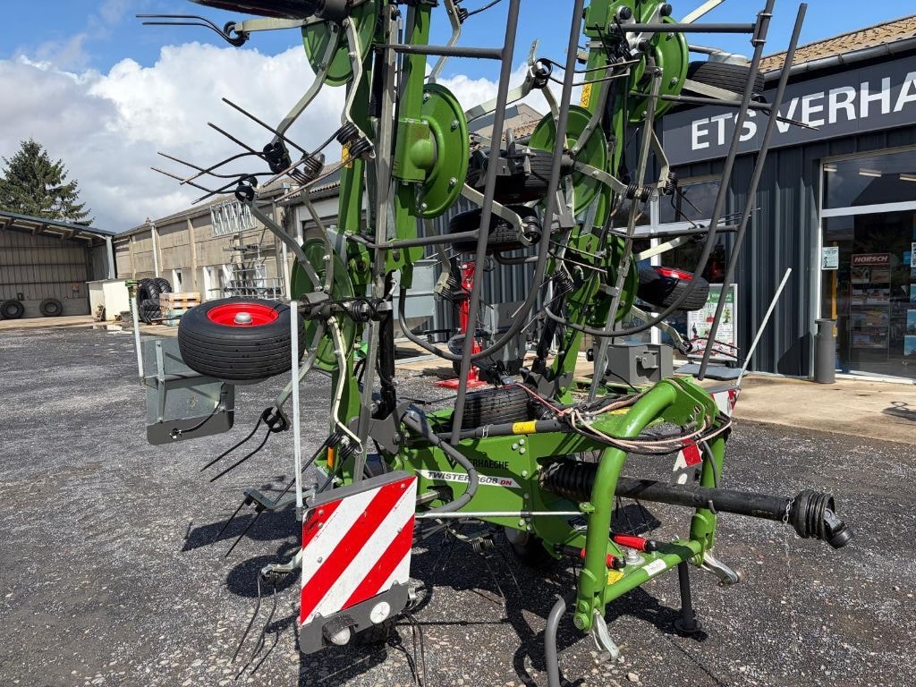 Faneuse FENDT TWISTER 8608 N - photo slide 2