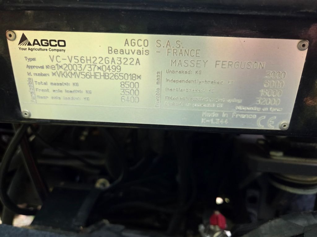 Tracteur chargeur MASSEY FERGUSON 5608 DYNA-4 ESSENTIAL - photo slide 13