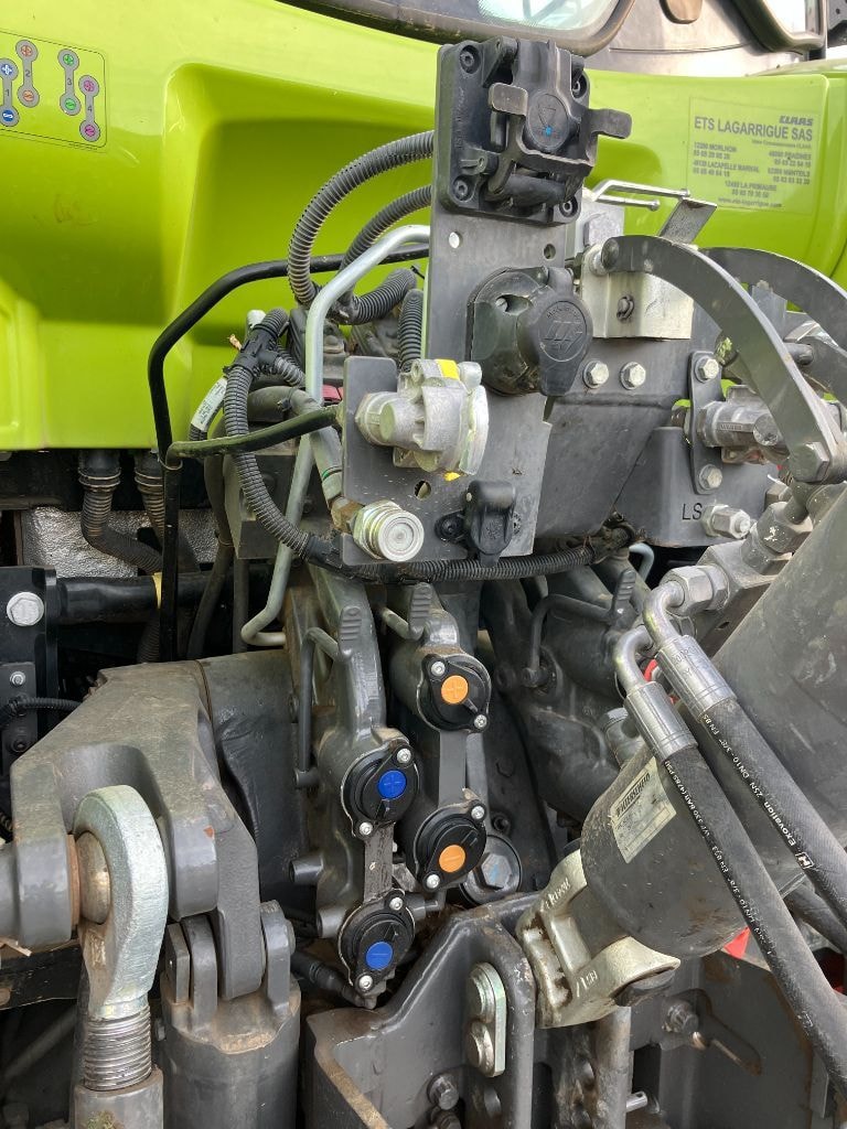 Tracteur CLAAS ARION 610 CIS+ - photo slide 20