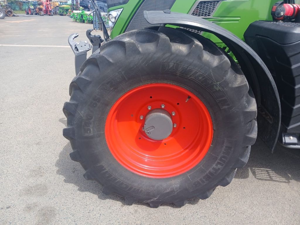 Tracteur FENDT 514 VARIO PROFI + - photo slide 10