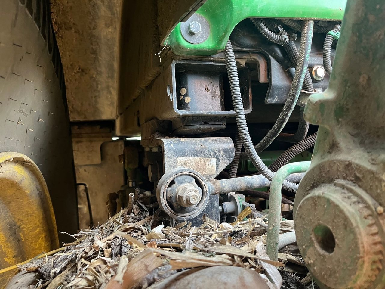 Tracteur JOHN DEERE 7310R - photo slide 12