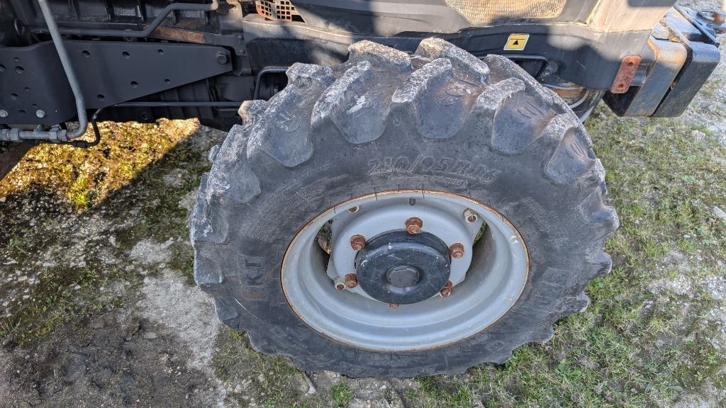 Tracteur LAMBORGHINI SPIRE 90.4 s - photo slide 17