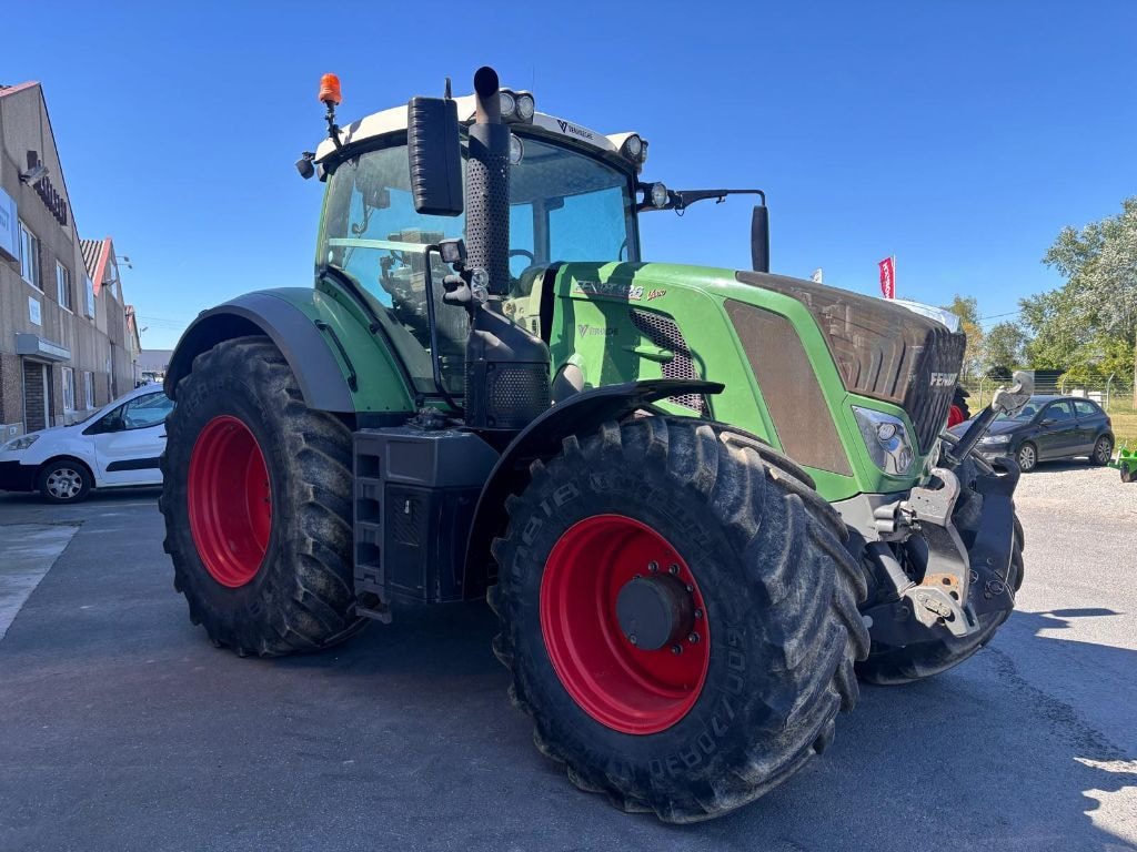 Tracteur FENDT 826 S4 PROFI + - photo slide 3