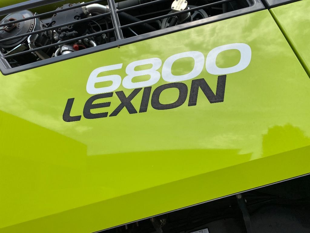 Moissonneuse CLAAS LEXION 6800 2RM - photo slide 9