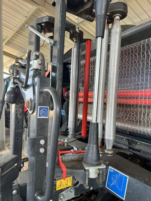 Presse enrubanneuse KUHN VBP 7160 Intelliwrap - photo slide 25