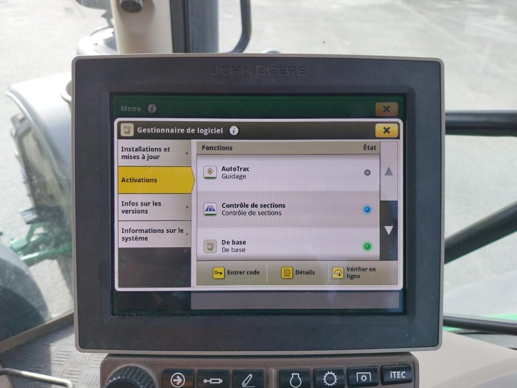 Tracteur JOHN DEERE 6R215 - photo slide 14