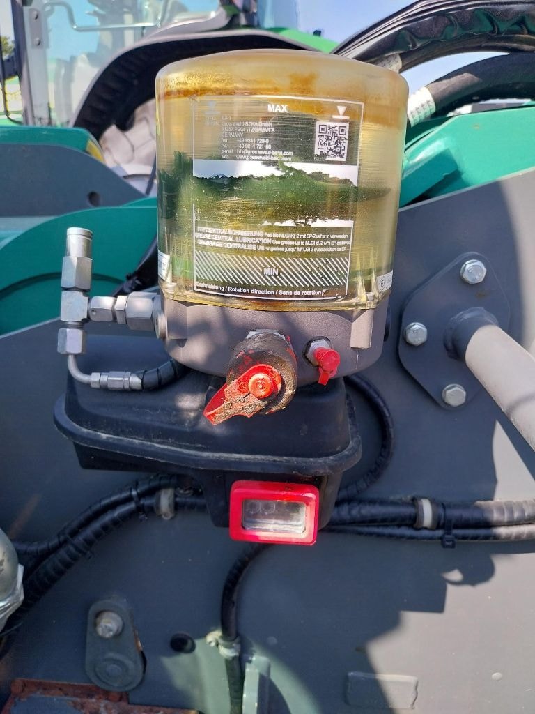Telescopique KRAMER KT 407 - photo slide 16