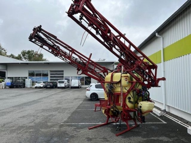 Pulverisateur HARDI 1000 L - photo slide 3