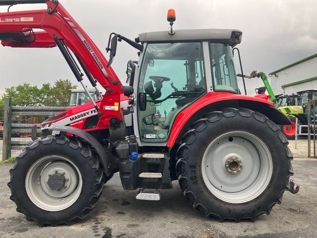 Tracteur chargeur MASSEY FERGUSON 5S115 Dyna 6 Efficient - photo slide 9