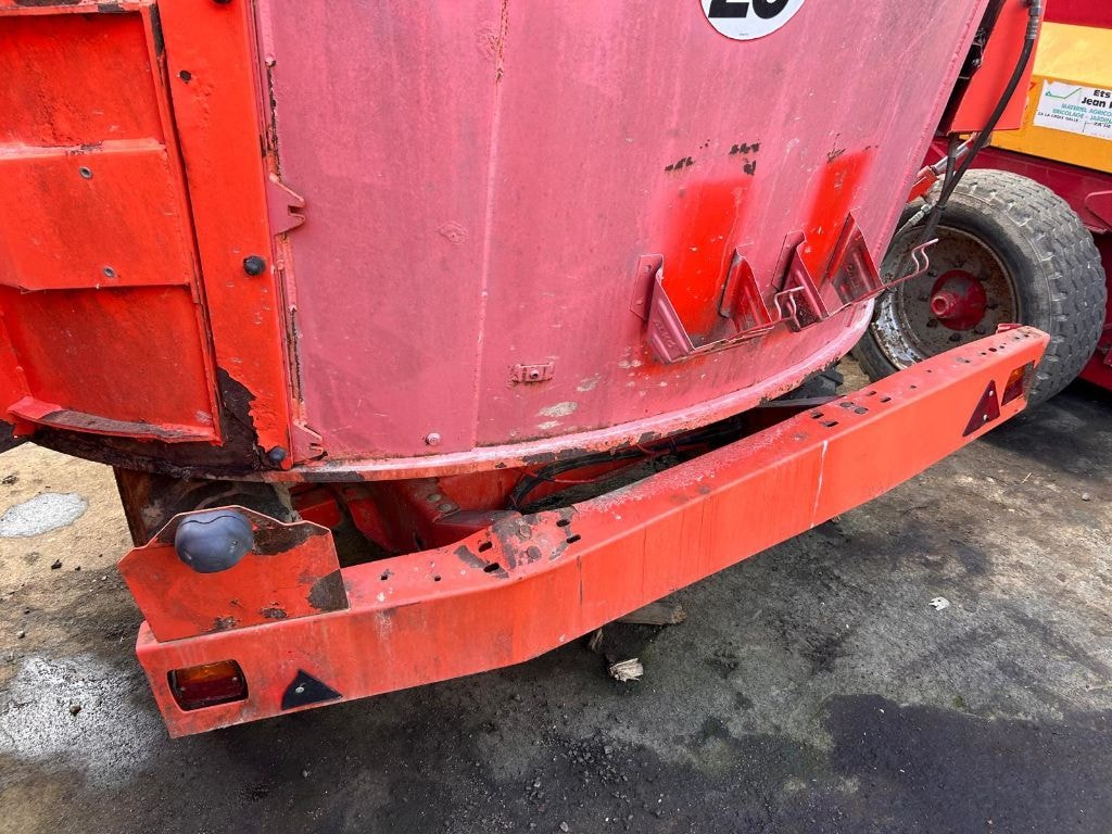 Melangeuse KUHN Euromix Plus 173 - photo slide 6