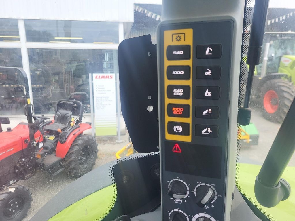Tracteur CLAAS ARION 630 CEBIS - photo slide 11
