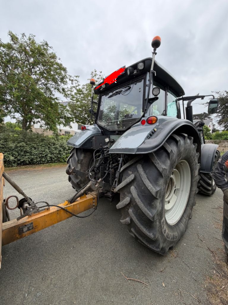 Tracteur VALTRA N163eV - photo slide 9