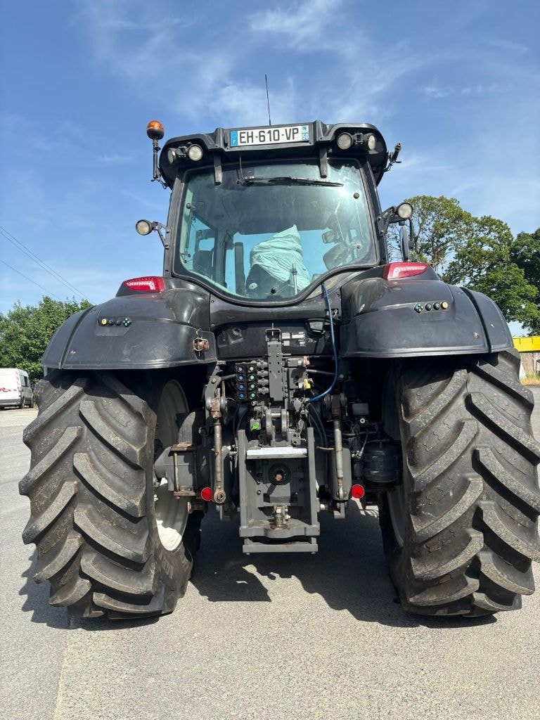 Tracteur VALTRA T 174e V - photo slide 7