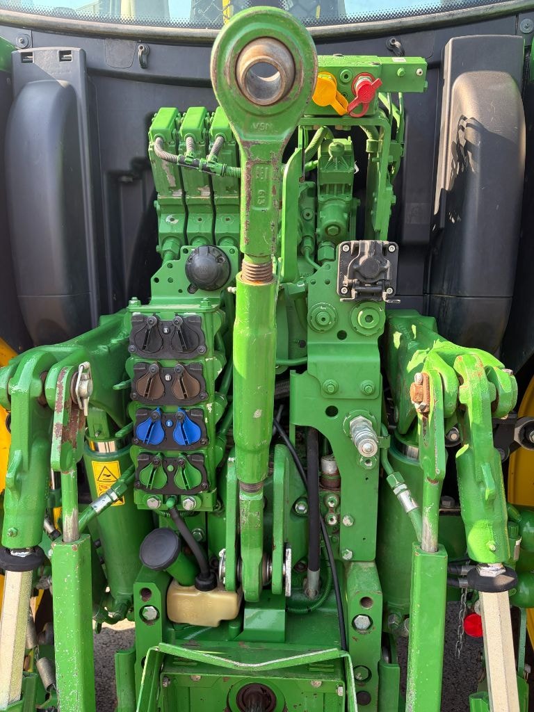 Tracteur chargeur JOHN DEERE 6R150 - photo slide 21