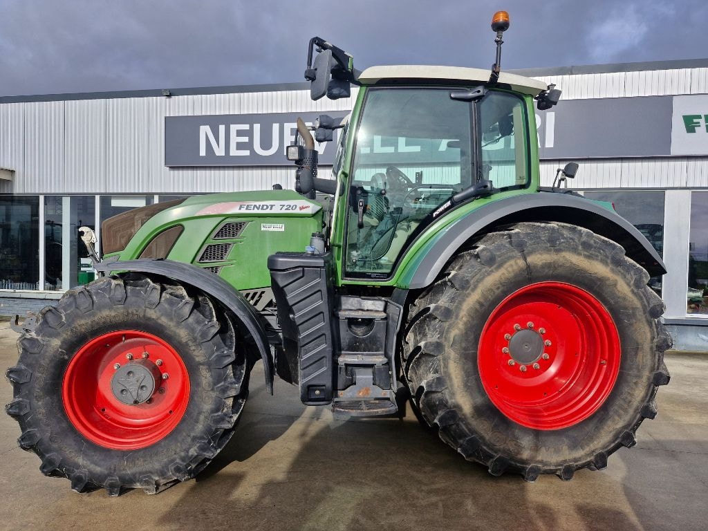 Tracteur FENDT 720 VARIO POWER - photo slide 2
