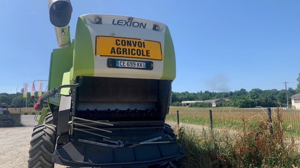 Moissonneuse CLAAS LEXION 660 T3 - photo slide 4
