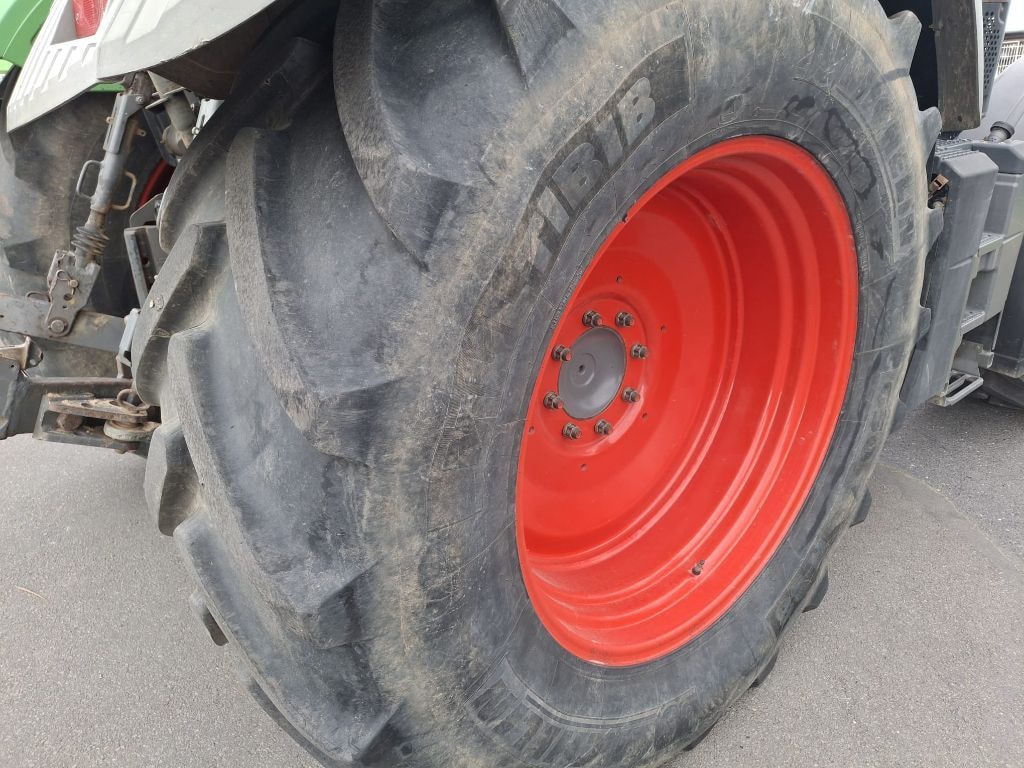 Tracteur FENDT 716 PROFI SCR - photo slide 6